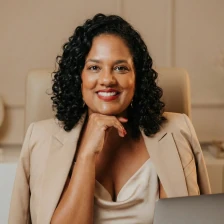 Dra. Jannyne Borges